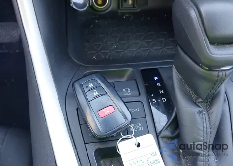 2019 Toyota Rav4 Xle from USA, damaged, VIN 2T3P1RFV0KC053445